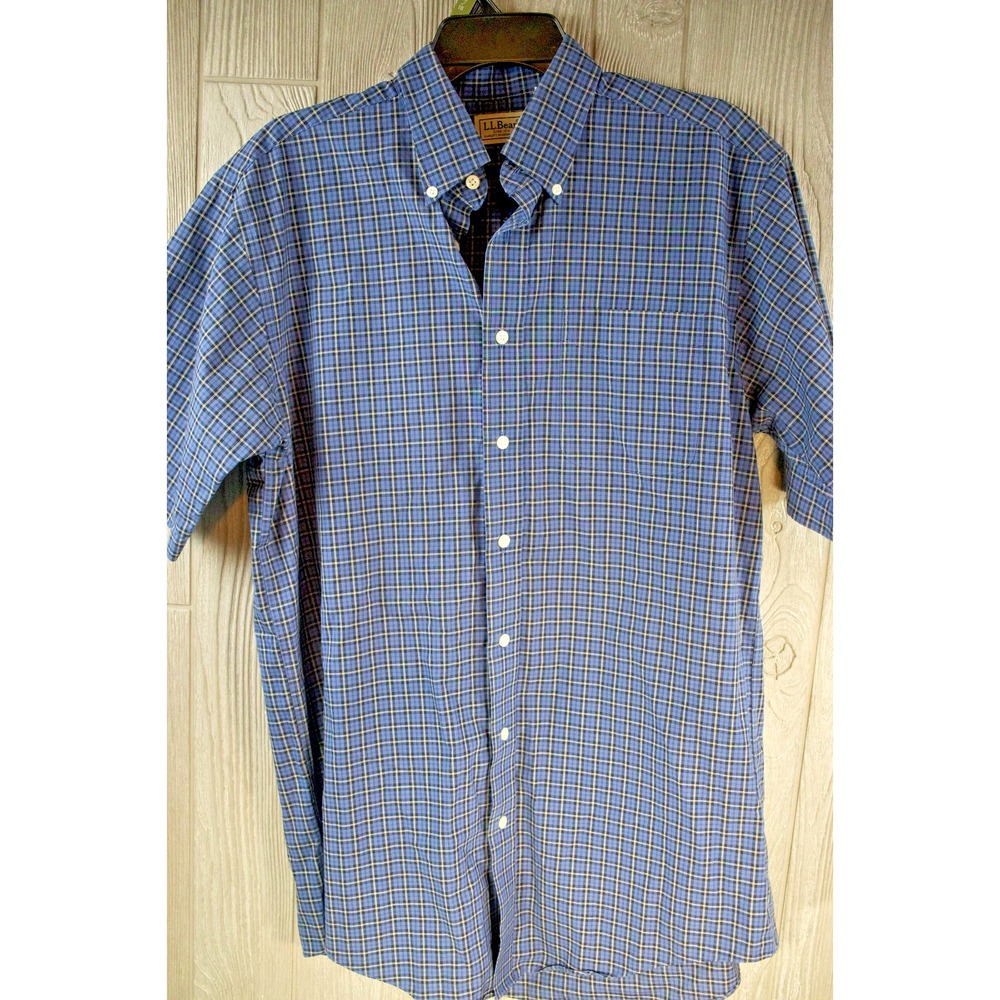 L.L.Bean Mens M Tall Blue Plaid Button Front Shirt Short Sleeve Cotton Casual